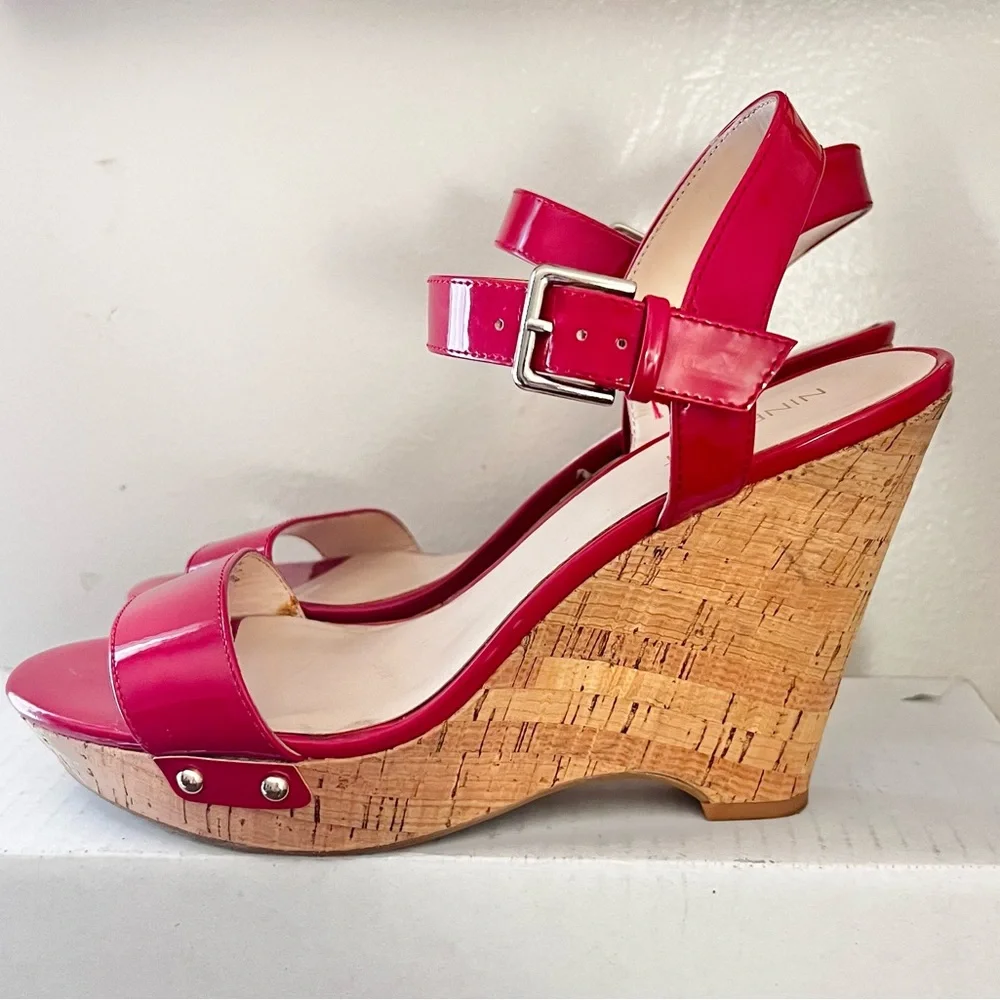 Nine West Red Patent Leather Platform Sandals